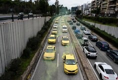 Απεργία ταξί τη Μεγάλη Τρίτη για τις λεωφορειολωρίδες: «Μου λένε θα τα κάνουν γυαλιά-καρφιά» είπε ο πρόεδρος ΣΑΤΑ
