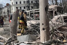Ουκρανία: Διεθνής καταδίκη για τη ρωσική πυραυλική επίθεση στη Σούμι - «Μόνο παλιάνθρωποι δρουν έτσι»