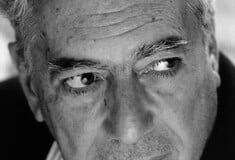 Πέθανε ο νομπελίστας συγγραφέας Μάριο Βάργκας Λιόσα 