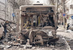 Πόλεμος στην Ουκρανία: 13χρονος ήρωας γλιτώνει από φλεγόμενο λεωφορείο και βοηθά άλλους να σωθούν στο Σούμι