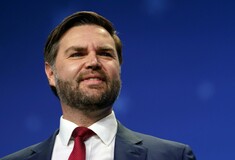 Τζέι Ντι Βανς σε Βρετανία: «Καταργήστε τους νόμους υπέρ των ΛΟΑΤΚΙ+ για να εξασφαλίσετε μια εμπορική συμφωνία»