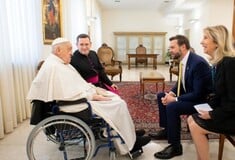 Συνάντηση Τζέι Ντι Βανς - πάπα Φραγκίσκου στον απόηχο της διαμάχης για τις απελάσεις μεταναστών