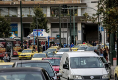 Κίνηση στους δρόμους: Καθυστερήσεις στον Κηφισό και το κέντρο της Αθήνας