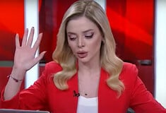 Τουρκία: Η στιγμή του σεισμού των 6,2 Ρίχτερ στον αέρα του CNN Türk