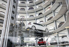 Γερμανία: Μηδενική ανάπτυξη το 2025 βλέπει το Βερολίνο λόγω εμπορικών εντάσεων