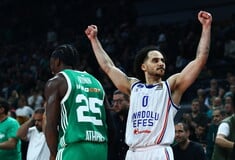 Euroleague- Play off: Ο Παναθηναϊκός «λύγισε» στο φινάλε – Η Εφές ισοφάρισε τη σειρά στο ΟΑΚΑ