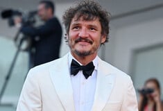 Πέδρο Πασκάλ: «Loser» - Η απάντηση στη Τζ. Κ. Ρόουλινγκ για την αντίδραση της στην απόφαση για τα τρανς άτομα