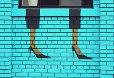 Το 67% διαφωνεί ότι η Αμερική θα ήταν ισχυρότερη αν οι γυναίκες περιορίζονταν στο σπίτι