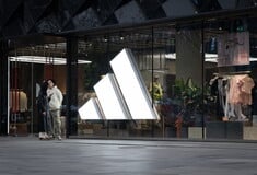 Η Adidas αυξάνει τις τιμές όλων των προϊόντων της στις ΗΠΑ λόγω δασμών Τραμπ
