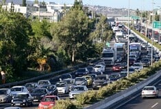 Κίνηση στους δρόμους: Προβλήματα σε Κατεχάκη, Κηφισίας και Κηφισό