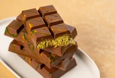 Πώς μια εγκυμοσύνη «γέννησε» την Dubai chocolate που κατέκτησ ετον κόσμο;