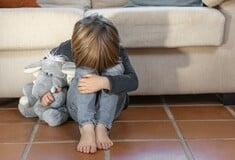 Ενήλικες που επιλέγουν σωματική τιμωρία στα παιδιά, τα βλάπτουν, επιβεβαιώνει μελέτη