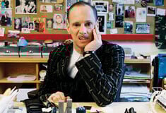 John Waters: «Οι επισκέψεις στην βιβλιοθήκη με διέφθειραν»