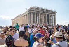 Μακρύ, δυστοπικό καλοκαίρι 