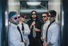 Kiss Me Cleopatra: Όταν η ελληνική ποπ του 2000 συνάντησε το metalcore 