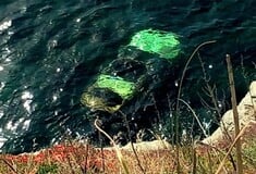 Νεκρή γυναίκα στην Άνδρο - Έπεσε με το αυτοκίνητό της στη θάλασσα