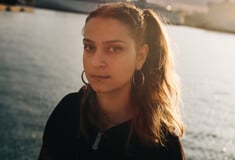 Ραπ με ελληνικές ρίζες από μια «ντίβα από την Κρήτη»
