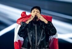 Eurovision: Γλυκόπικρη η νίκη του JJ για την Αυστρία - «Θα φέρει και τη βαλίτσα με τα λεφτά» λέει ο ORF