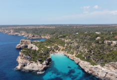 Ισπανία: Πώς ο «τουρισμός της selfie» βλάπτει τις Βαλεαρίδες Νήσους
