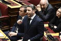 Τέμπη: Πρόταση ΠΑΣΟΚ για προανακριτική Καραμανλή - Έντονη αντίδραση από τη ΝΔ