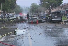Συντριβή αεροσκάφους στο Σαν Ντιέγκο: Φωτιά σε περίπου 15 σπίτια