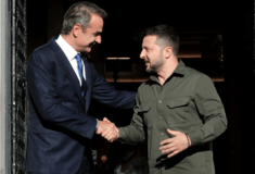 Κυριάκος Μητσοτάκης: Τηλεφωνική επικοινωνία με τον Βολοντίμιρ Ζελένσκι 