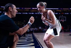 Final Four: Πρόταση γάμου στο ημίχρονο των «αιωνίων»