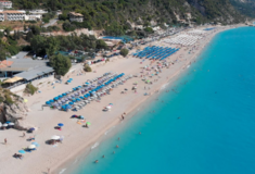 Λευκάδα: 