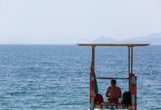 Ναυαγοσώστες: Υποχρεωτική η παρουσία τους στις παραλίες από την 1η Ιουνίου