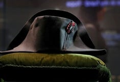 Σε δημοπρασία δίκερο καπέλο του Ναπολέων Βοναπάρτη