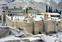 Η Αίγυπτος κλείνει τη Μονή Σινά - Για νέα «Άλωση» μιλά ο Αρχιεπίσκοπος Ιερώνυμος