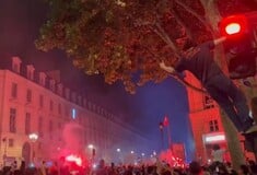 Champions League: Επεισόδια και σχεδόν 300 συλλήψεις μετά τη νίκη της Παρί