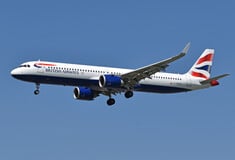 British Airways: Αεροσυνοδός σε πτήση Λονδίνο–Σαν Φρανσίσκο χόρευε γυμνός
