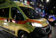 Λάρισα: Τροχαίο δυστύχημα με θύμα 52χρονη - Η μηχανή στην οποία επέβαινε συγκρούστηκε με Ι.Χ.