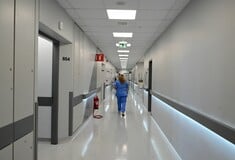 Ευαγγελισμός: Άγνωστοι έκοψαν τα καλώδια των κλιματιστικών μονάδων - Έρευνα για δολιοφθορά 