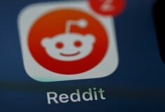 Μήνυση της Reddit σε εταιρεία AI: Κατηγορίες για εκπαίδευση μοντέλων με αναρτήσεις χρηστών