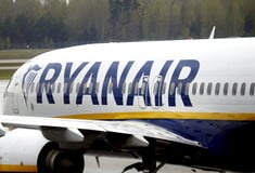 Έννια τραυματίες από έντονες αναταράξεις σε πτήση της Ryanair - Αναγκαστική προσγείωση στη Γερμανία