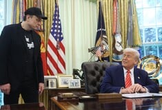 Κόντρα Τραμπ και Μασκ: Ιστορική πτώση στις μετοχές της Tesla