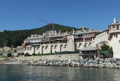 Σεισμός στο Άγιο Όρος: Ζημιές από τα 5,3 Ρίχτερ στις Μονές Ξενοφώντος, Παντελεήμονος και Σίμωνος Πέτρας