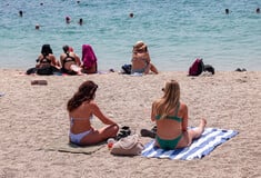 Καιρός: Ζέστη και ο υδράργυρος μέχρι τους 37 βαθμούς