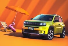 Το νέο Fiat Grande Panda διαθέσιμο για παραγγελίες