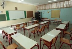 Σχολεία: Τελευταίο κουδούνι για δημοτικά και νηπιαγωγεία – Ολοκλήρωση εξετάσεων στα λύκεια