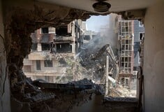 Στα πρόθυρα γενικευμένου πολέμου η Μέση Ανατολή: 406 νεκροί στο Ιράν - Στήριξη Τραμπ στο Ισραήλ