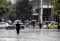 Καιρός: Έκτακτο δελτίο επιδείνωσης - Πού αναμένονται καταιγίδες και μπουρίνια