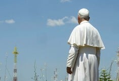 Ο Πάπας Λέων δεσμεύεται να εξαλείψει τη σεξουαλική κακοποίηση στην εκκλησία, 