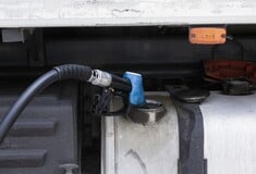 Φθηνότερο το πετρέλαιο μετά την επίθεση του Ιράν σε αμερικανική βάση στο Κατάρ
