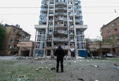 Ουκρανία: Μια νεκρή, 9 τραυματίες στην επιδρομή της Ρωσίας στο Κίεβο 