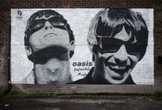 Oasis: Η μητέρα Γκάλαχερ αποκαλύπτει πως ενέπνευσε την επανένωση για να μην τσακώνονται τα παιδιά της