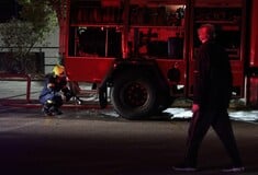 Κολωνός: Μεγάλες οι υλικές ζημιές από την φωτιά σε αποθήκη εταιρείας