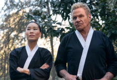 Ο «Τζον» του Cobra Kai δάγκωσε τη συμπρωταγωνίστριά του - Το βίντεο της αστυνομίας